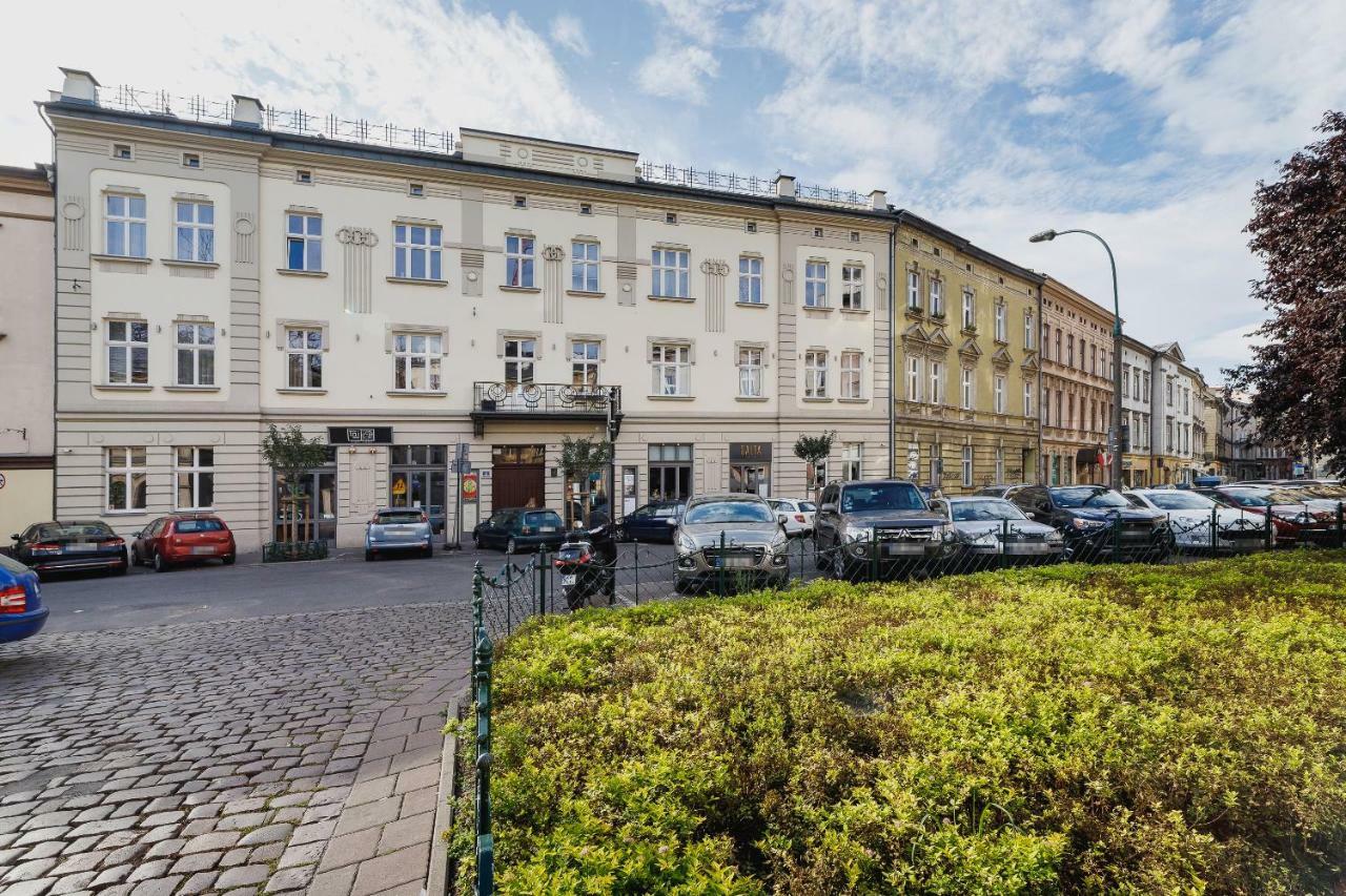Apartments Cracow Miodowa By Renters Kraków Eksteriør billede