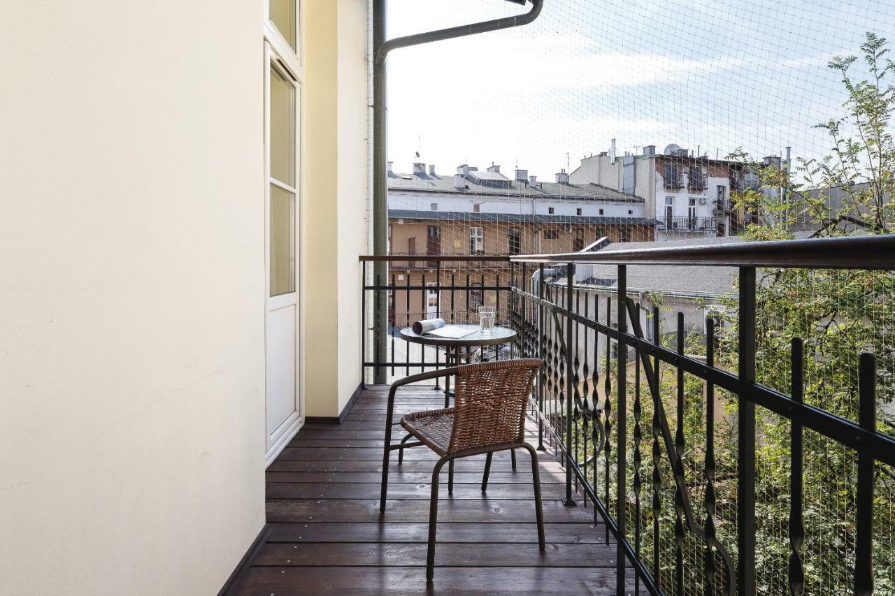 Apartments Cracow Miodowa By Renters Kraków Eksteriør billede